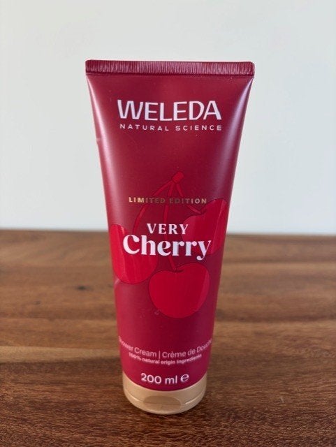 Weleda | Very Cherry Shower Cream | 200ml, Ophalen of Verzenden, Nieuw, Bad & Douche