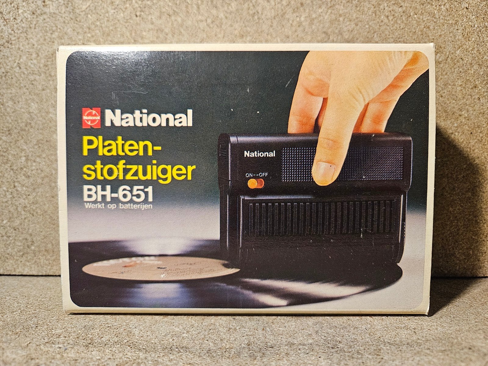 National Platenstofzuiger BH-651, Ophalen, Overige merken