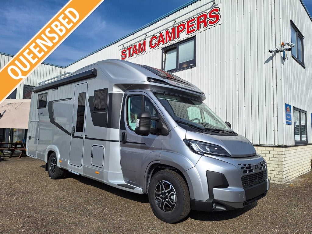 Adria Coral Supreme 670 DC 2027 queensbed 180pk FULL, Automaat, Winterisolatie, Fiat, 7 tot 8 meter