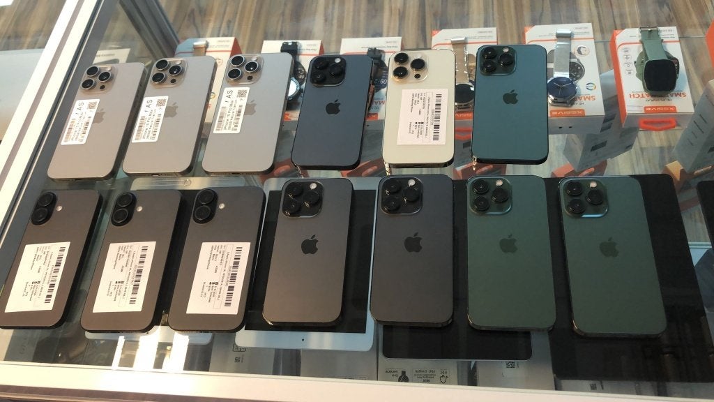 iphone 13 pro max / iphone 14 pro max / iphone 15 pro max, Ophalen, Zo goed als nieuw, Overige typen