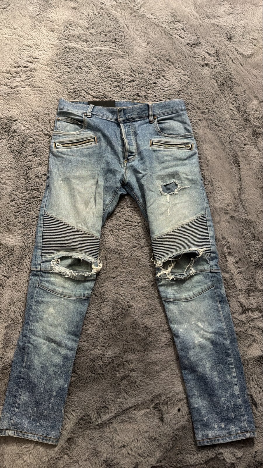 Balmain jeans met scheuren en ritsen - Maat W32, Ophalen of Verzenden, Gedragen, Blauw, W32 (confectie 46) of kleiner