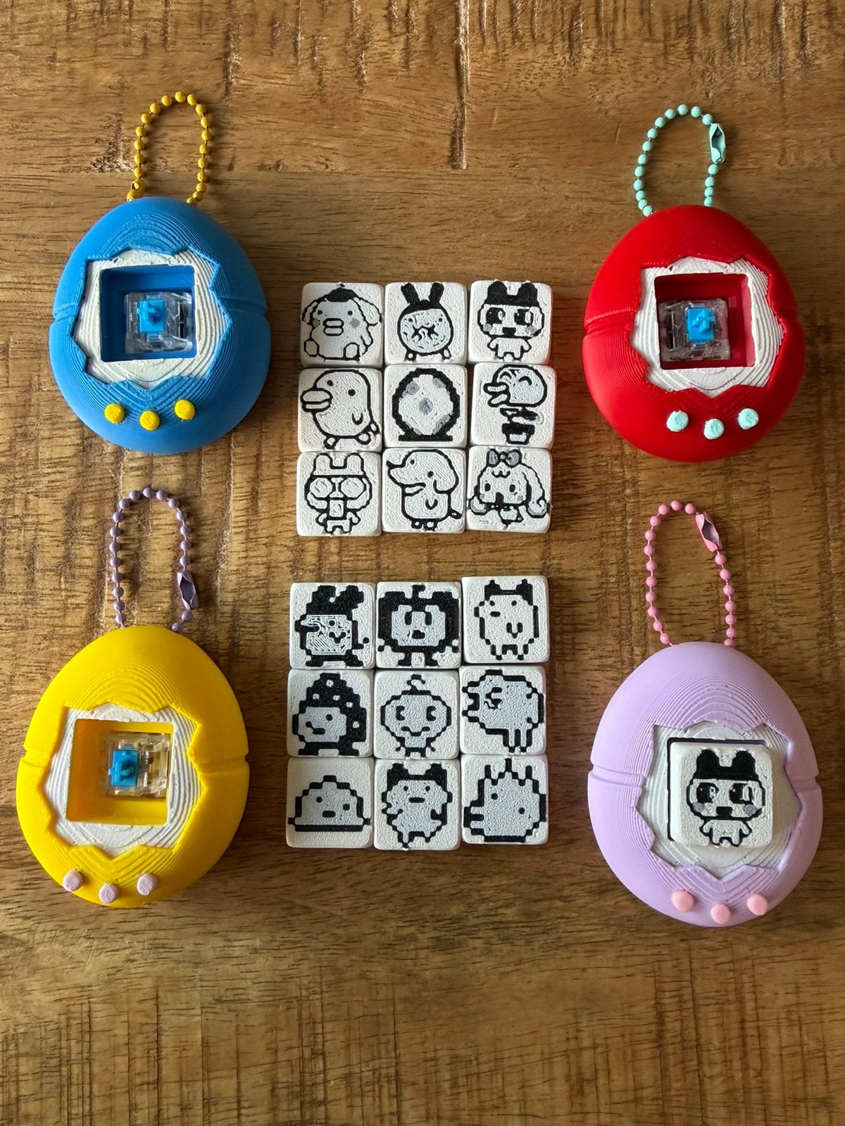 Tamagotchi lookalike fidget clicker / sleutelhanger, Kinderen en Baby's, Speelgoed | Overig, Ophalen of Verzenden, Nieuw, Jongen of Meisje