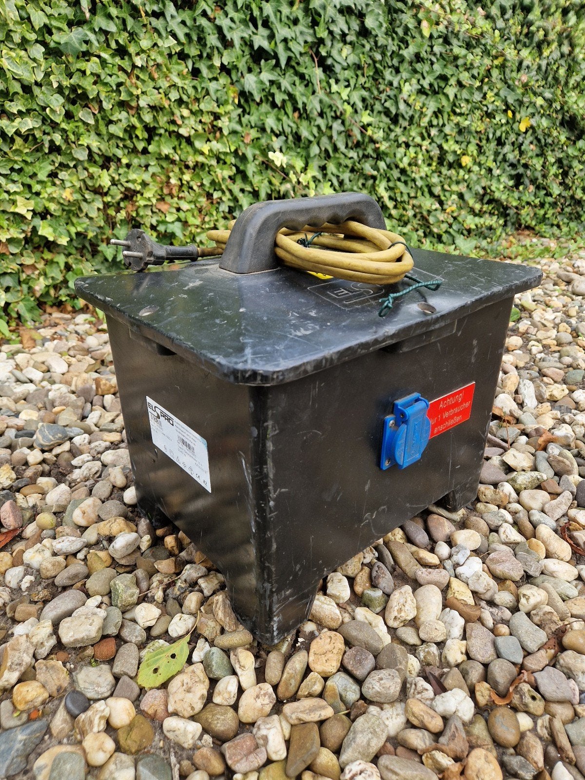 Scheidingstransformator 230V 2500VA Elspro, Aachen 3980002, Ophalen of Verzenden, Gebruikt, Overige merken, Omvormer