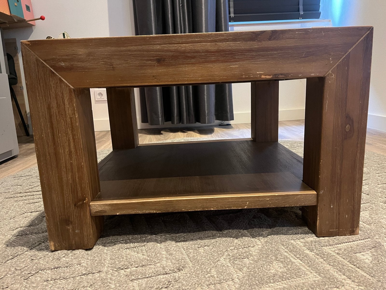Houten salontafeltjes (2 stuks), Ophalen, 50 tot 100 cm, Vierkant, Zo goed als nieuw