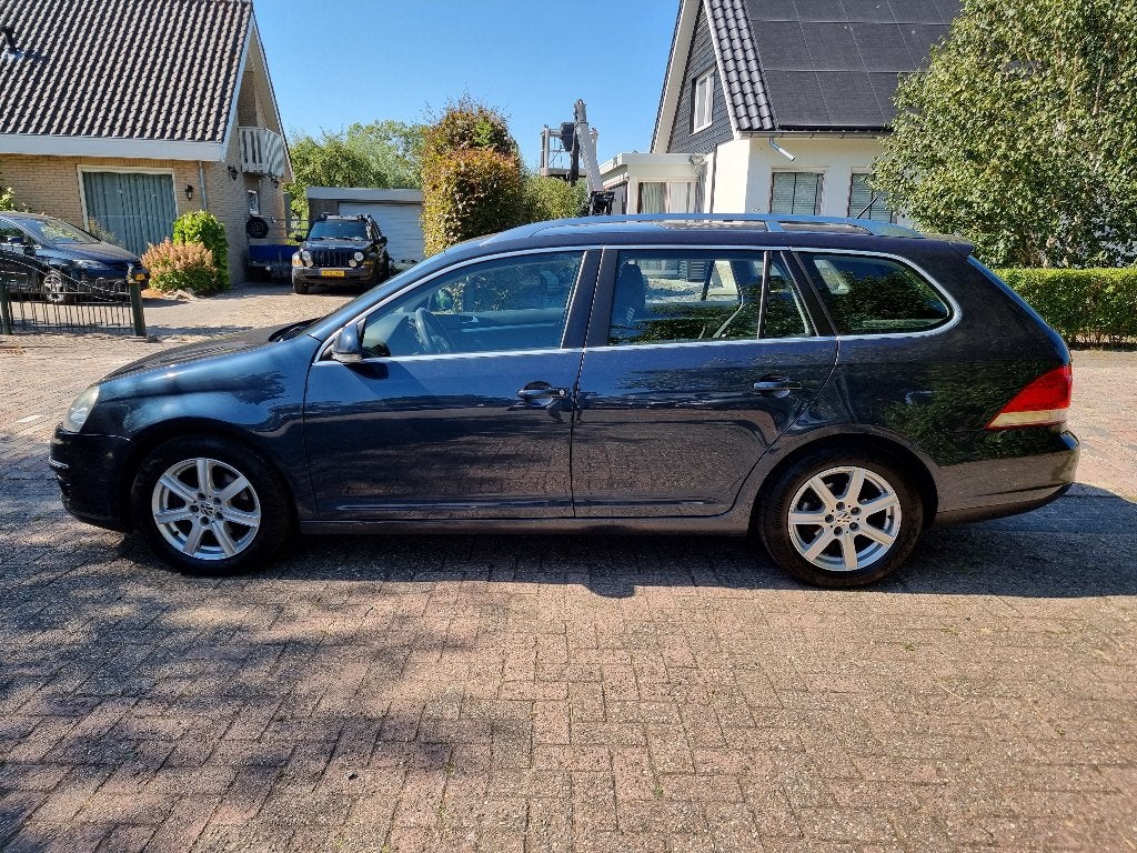 Volkswagen Golf Variant  1.4 TSI Sportline, airco, trekhaak, Voorwielaandrijving, Stof, 4 cilinders, 122 pk