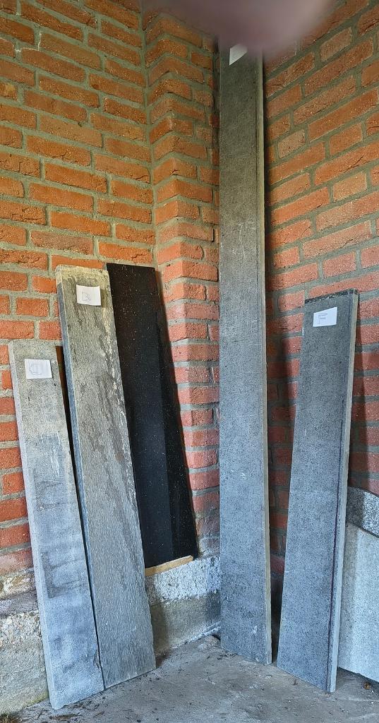 Natuursteen Belgische hardstenen vensterbanken(buiten,binnen, Ophalen, 60 cm of meer, Gebruikt, Hardsteen