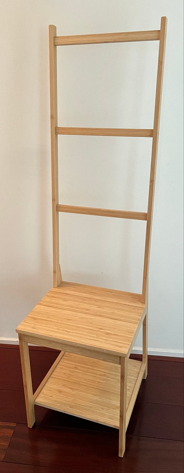 Bamboe stoel met handdoekenrek en opbergplank, Ophalen, Overige kleuren, Zo goed als nieuw, Eén