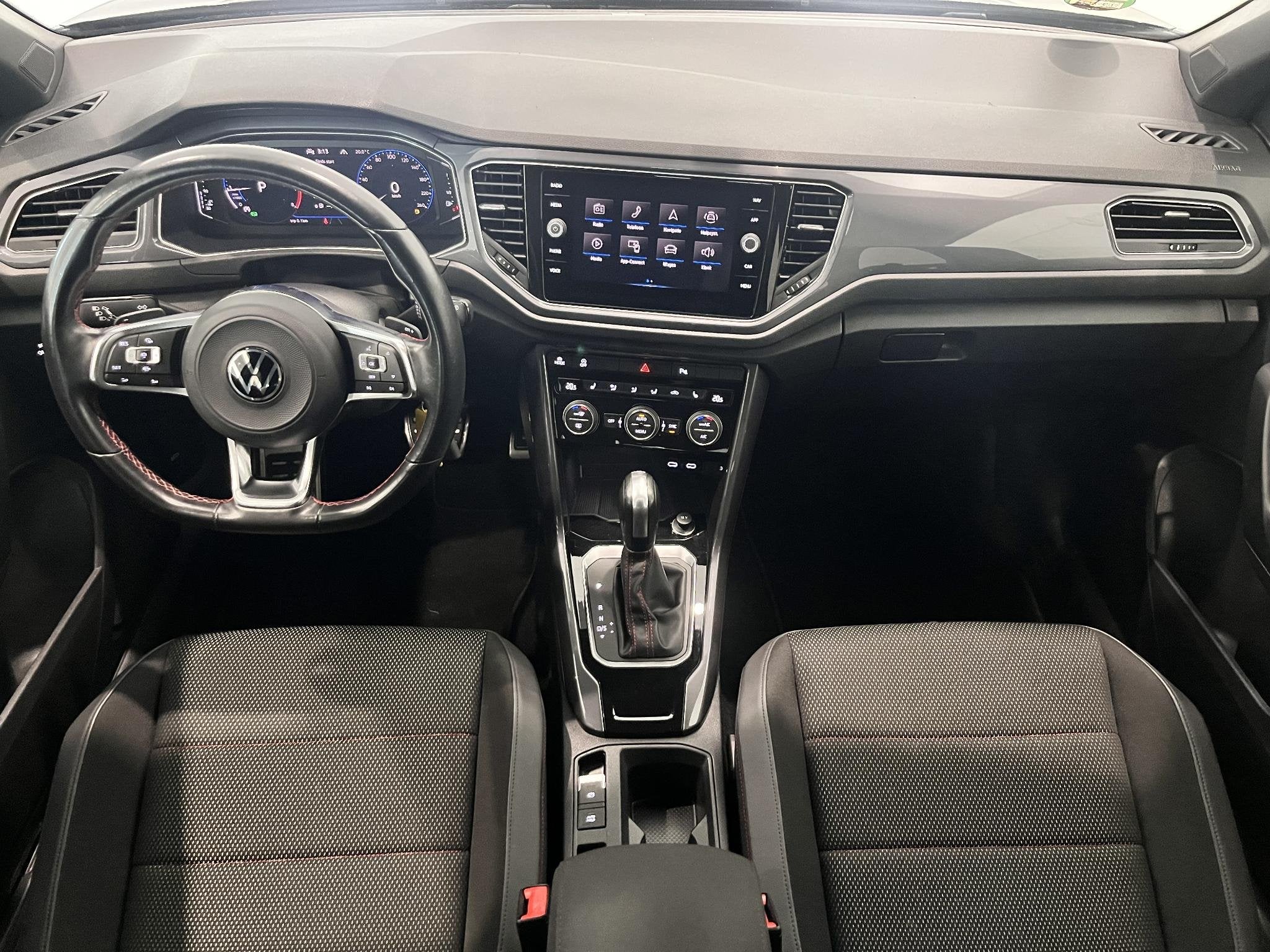 Volkswagen T-Roc 1.5 TSI Sport Business R-Line | Achteruitri, Auto's, 1254 kg, Stof, 4 cilinders, Zwart