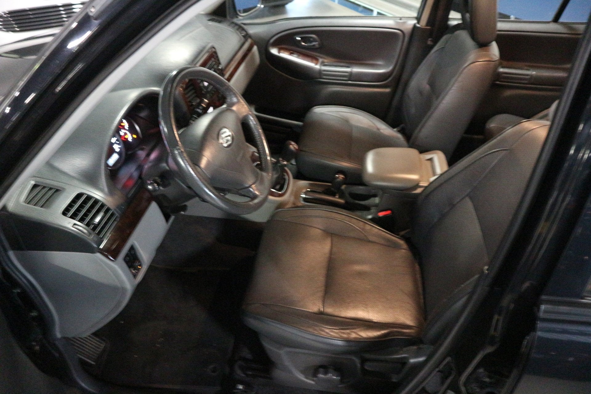 Suzuki Grand Vitara 2.0 / 1è EIGENAAR / NAP / 4x4 / UNIEK !, Auto's, 1330 kg, Grand Vitara, Zwart, Bedrijf