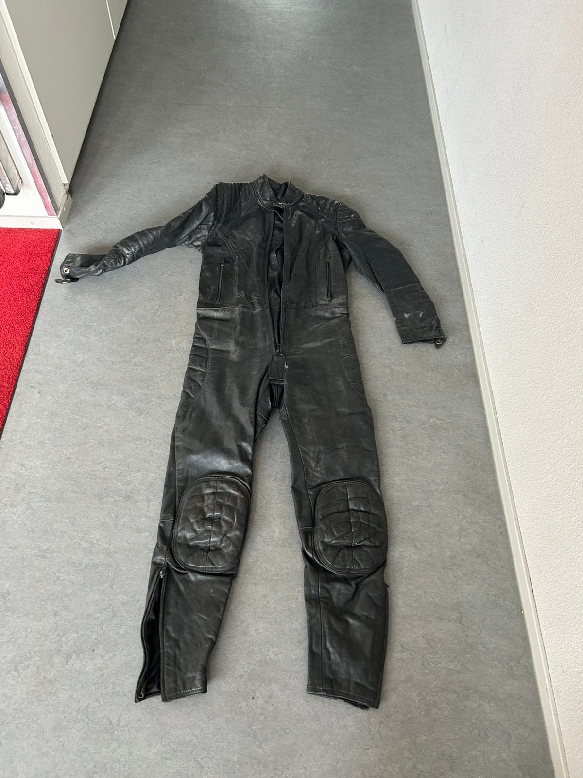 Vintage  motorpak kleine maat leer, Motoren, Ophalen, Tweedehands, Kinderen, Overall