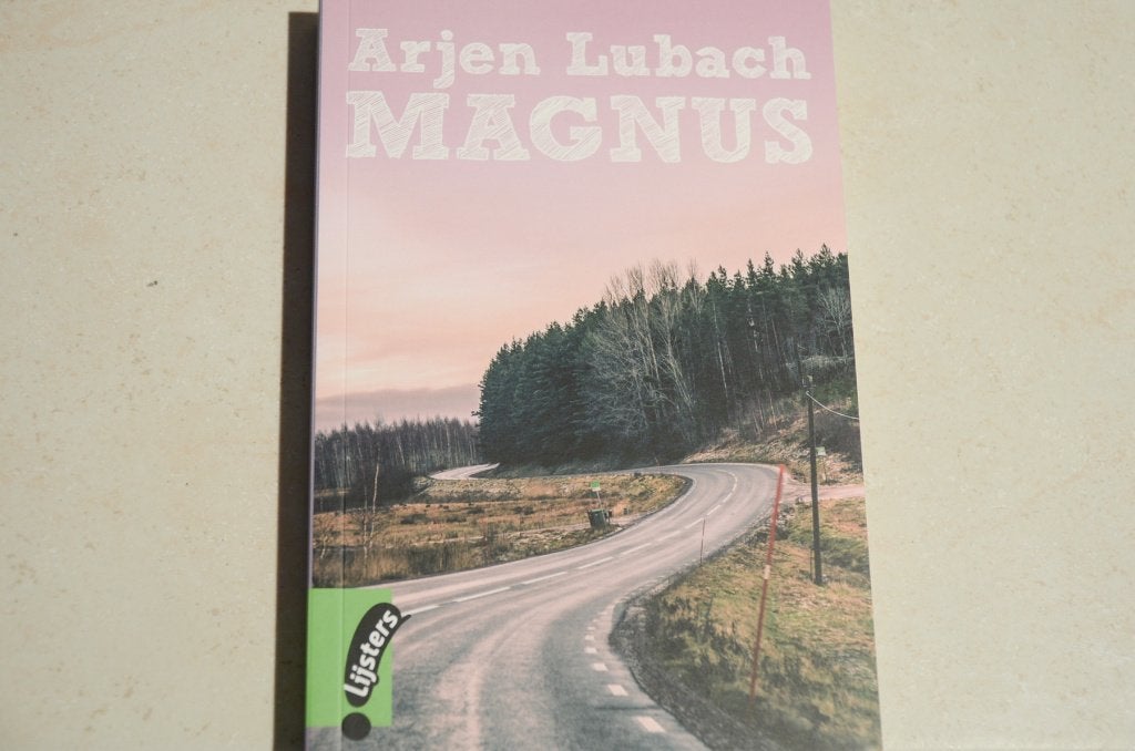 Grote lijsters: Magnus / Arjen Lubach, Ophalen of Verzenden, Zo goed als nieuw