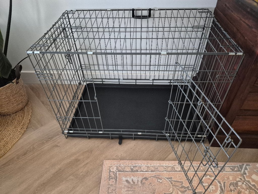 Honden bench adori safety L grijs, Ophalen, Zo goed als nieuw