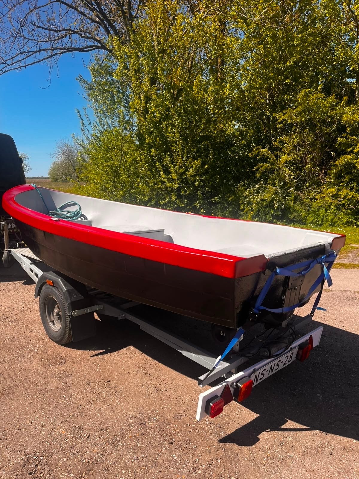 Pioner 12 roeiboot / visboot met trailer, Ophalen, Gebruikt, Met trailer, Visboot