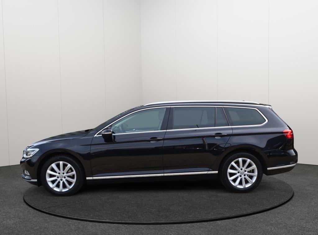 Volkswagen Passat Variant 1.8 TSI DSG Highline LED/Camera/Dy, Automaat, 4 cilinders, 1505 kg, Zwart