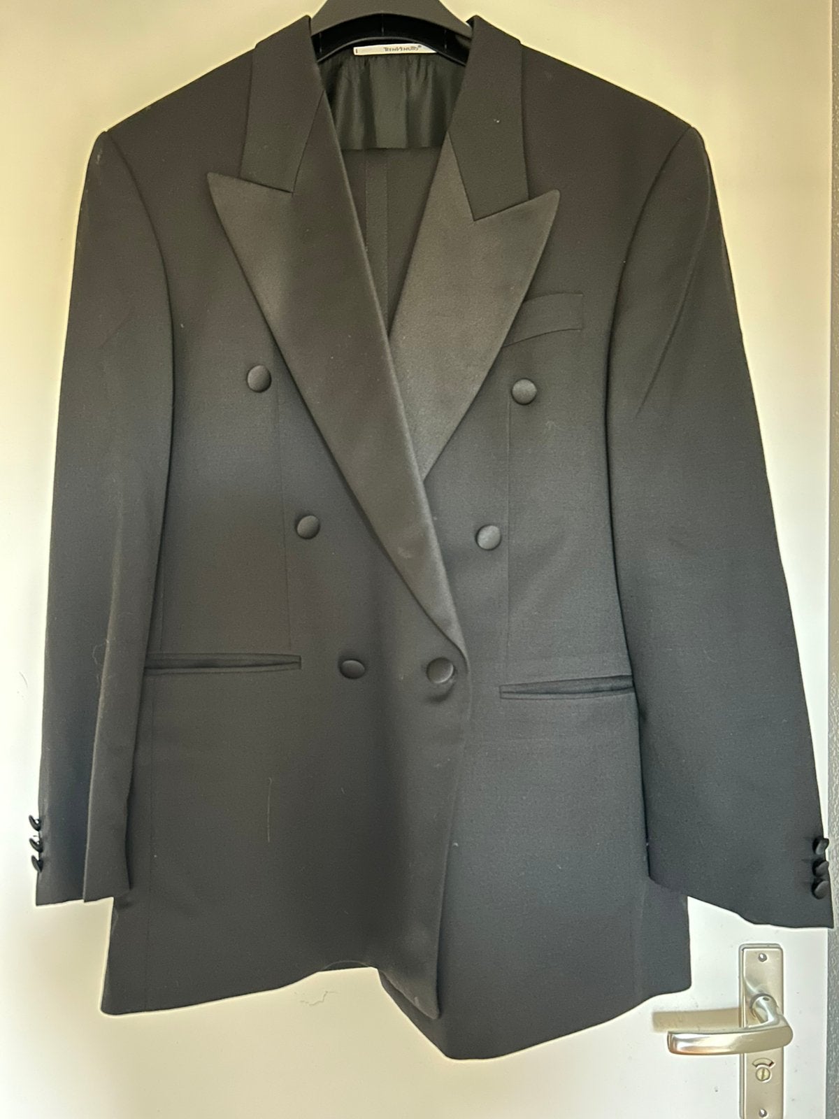 Smoking, Kleding | Heren, Ophalen of Verzenden, Zo goed als nieuw, Maat 48/50 (M), Zwart