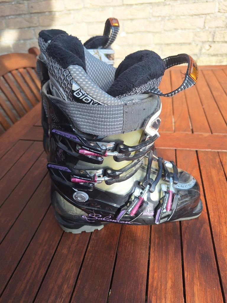 Dames Salomon skischoenen, Ophalen of Verzenden, Zo goed als nieuw, Schoenen