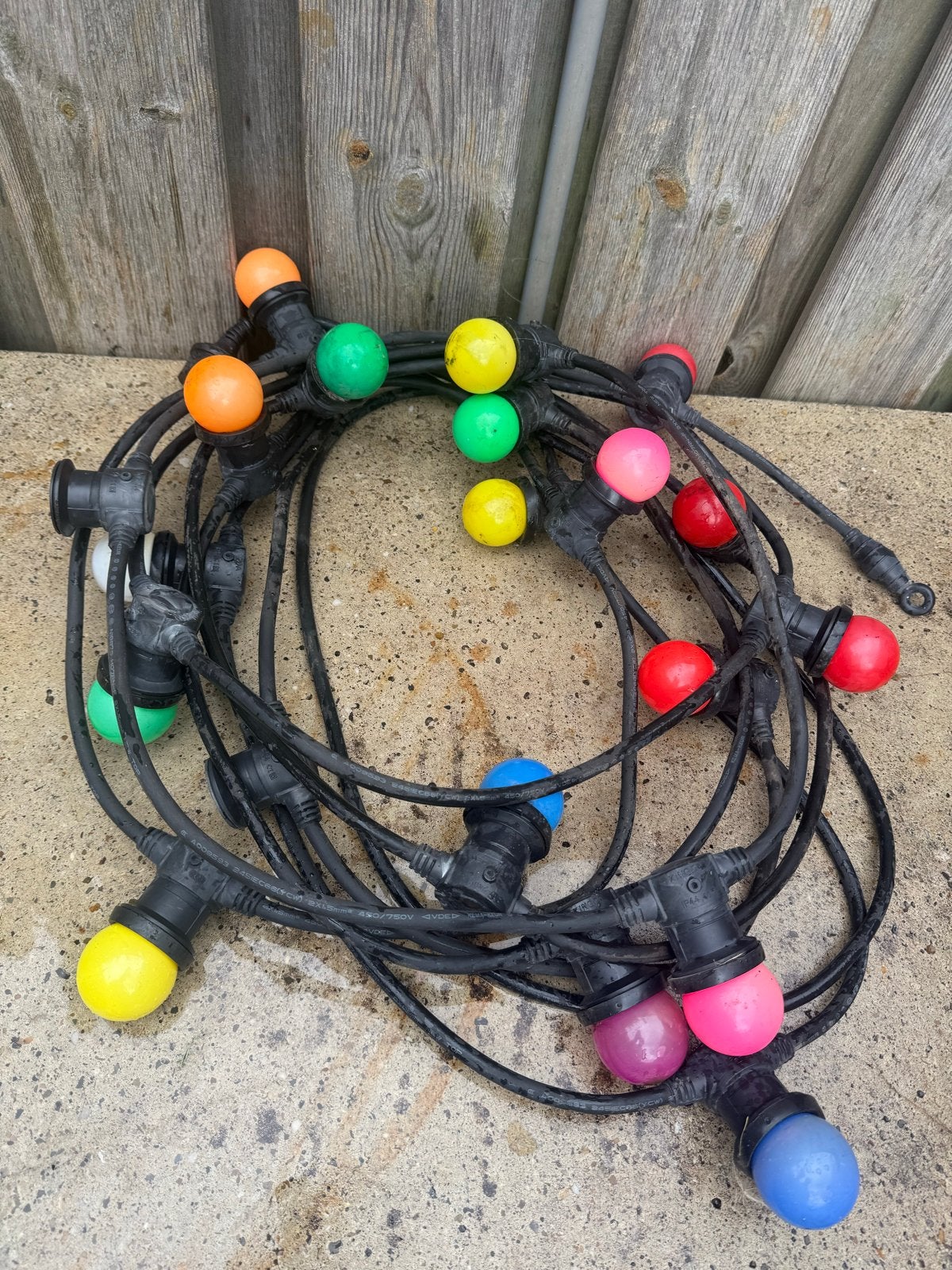 Prikkabel met 20 lampjes (lampjes zelf aan vervanging toe), Kunststof, Gebruikt, Minder dan 50 watt, Overige typen