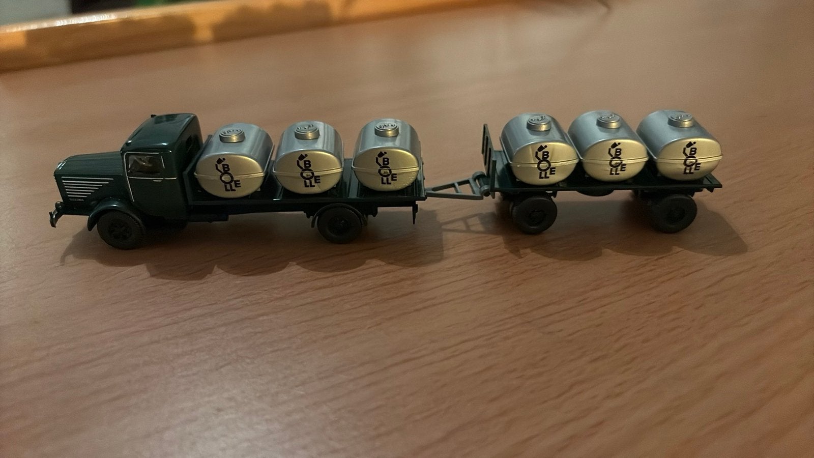 WIKING 85602 TANKWAGEN(BÜSSING 8000) BOLLE. HO 1:87, Ophalen of Verzenden, Zo goed als nieuw