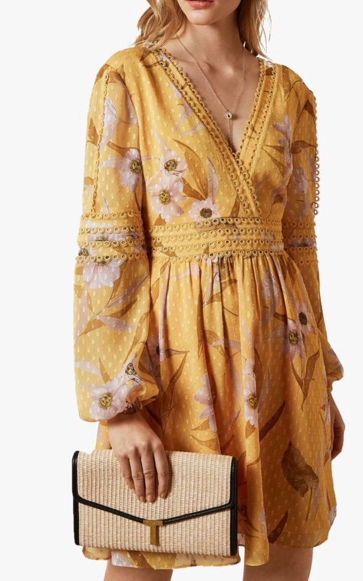 NIEUW Ted Baker jurkje maat 36, knielengte, lange mouwen, Geel, Nieuw, Ophalen of Verzenden, Knielengte