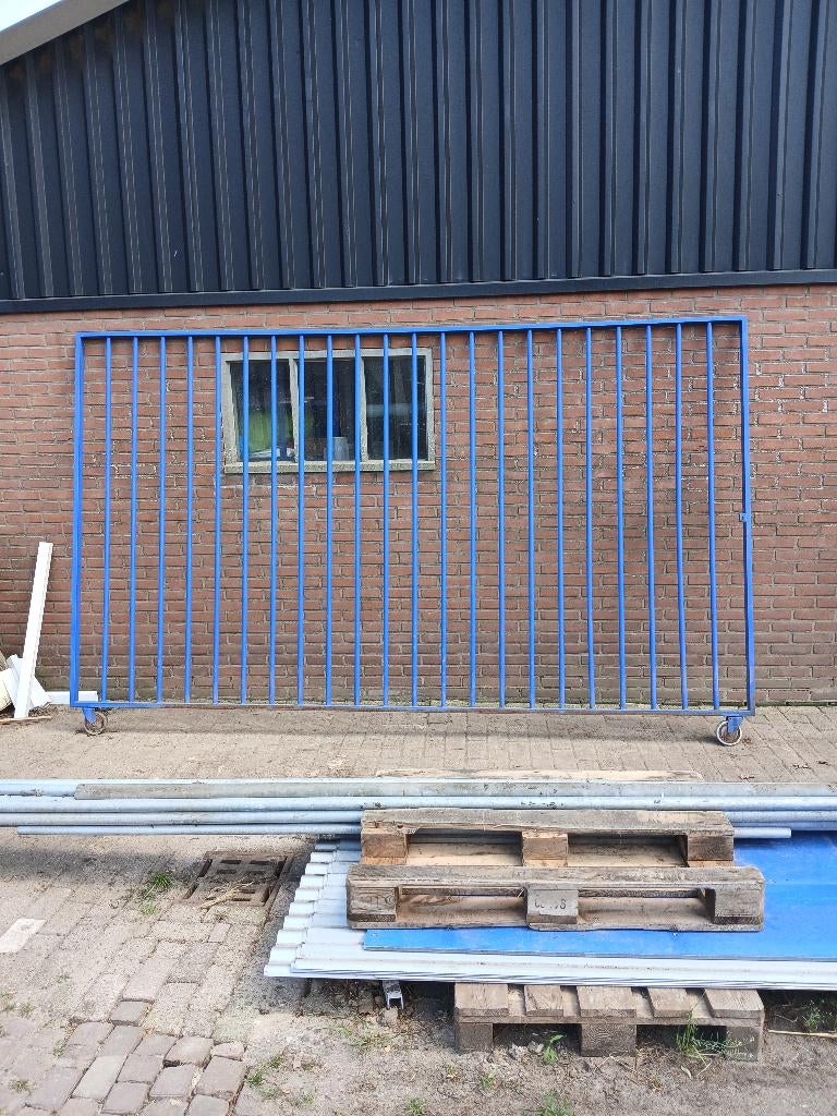 Schuif hek gecoat, Ophalen, Met poort, Gebruikt, Spijlenhekwerk