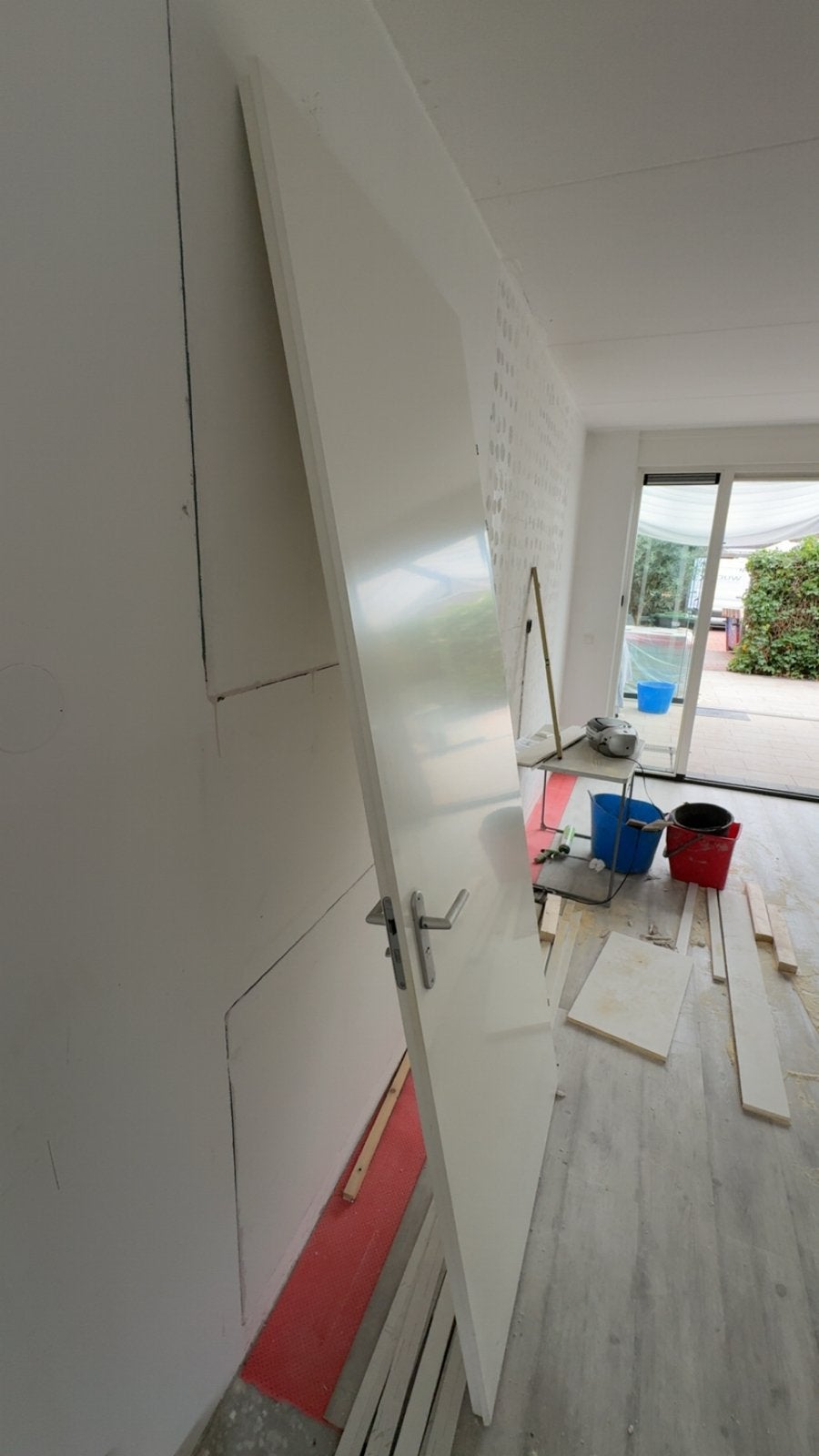 Witte binnendeur met slot en klink, Doe-het-zelf en Verbouw, Ophalen, 80 tot 100 cm, 215 cm of meer, Binnendeur