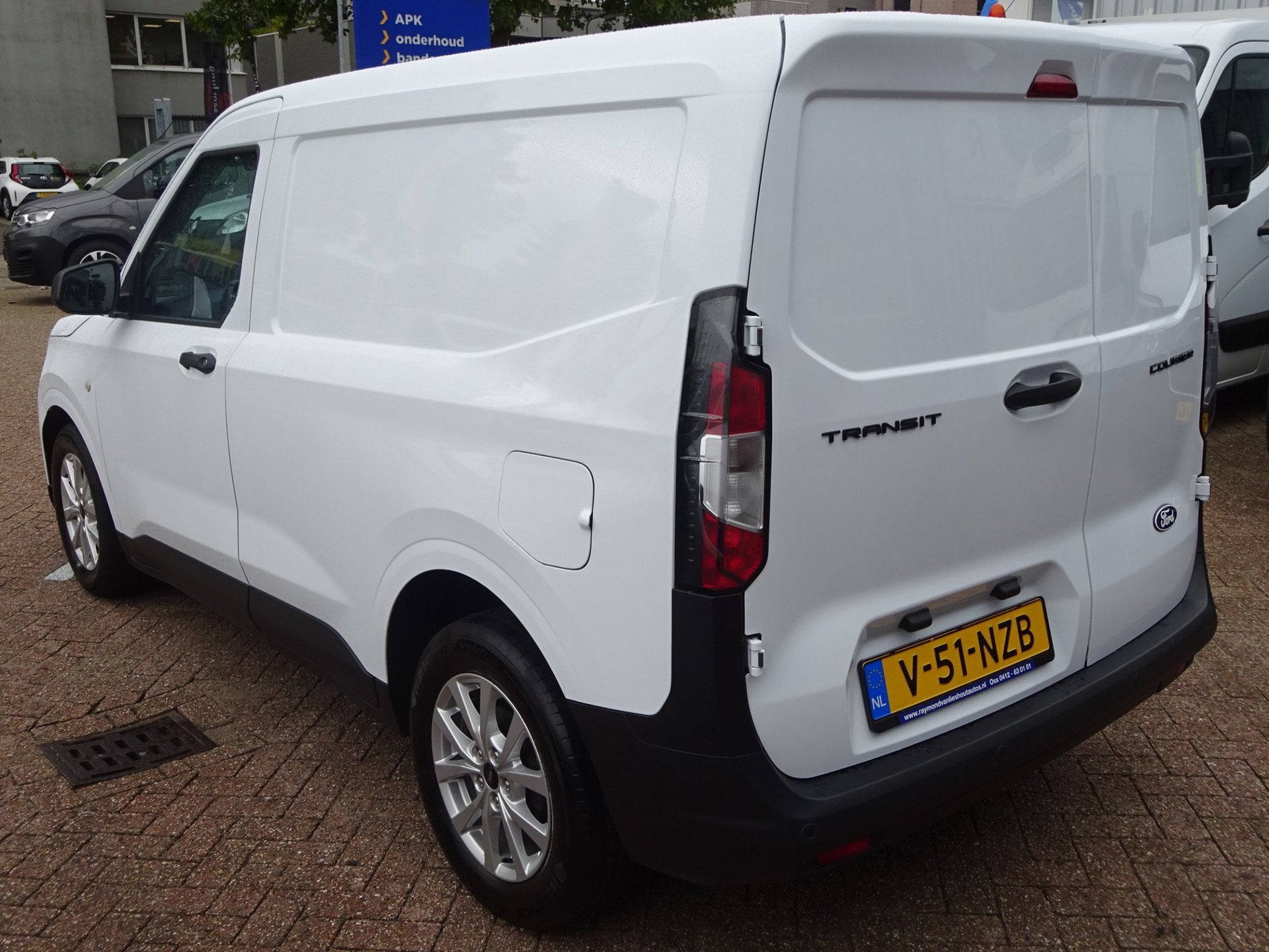 Ford TRANSIT COURIER 1.5 EcoBlue Trend CARPLAY AIRCO CRUISE, Auto's, Voorwielaandrijving, Stof, Gebruikt, 4 cilinders