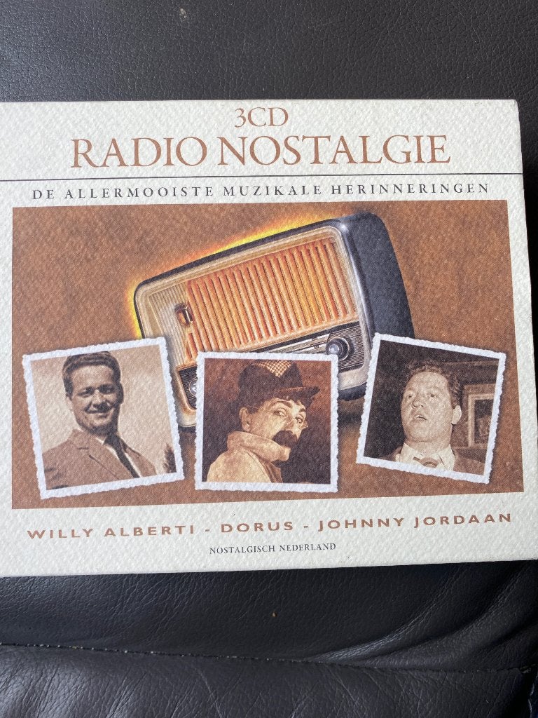 3CD Radio Nostalgie: Willy Alberti, Dorus, Johnny Jordaan, Boxset, Overige genres, Ophalen of Verzenden, Zo goed als nieuw