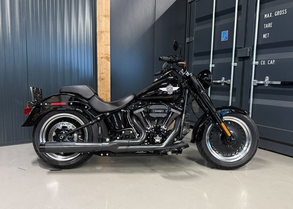 HARLEY-DAVIDSON FAT BOY S FLSTFBS (bj 2016), Motoren, 2 cilinders, HARLEY-DAVIDSON, Chopper, Bedrijf