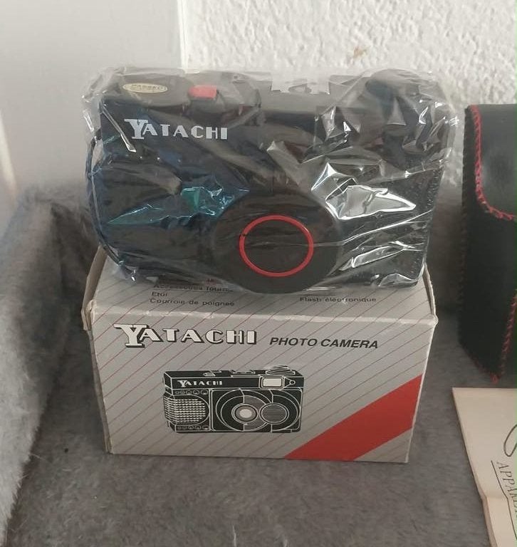 Yatachi X1000 Compact Camera - Nieuw in Doos, Ophalen of Verzenden, Nieuw, Compact, Overige Merken