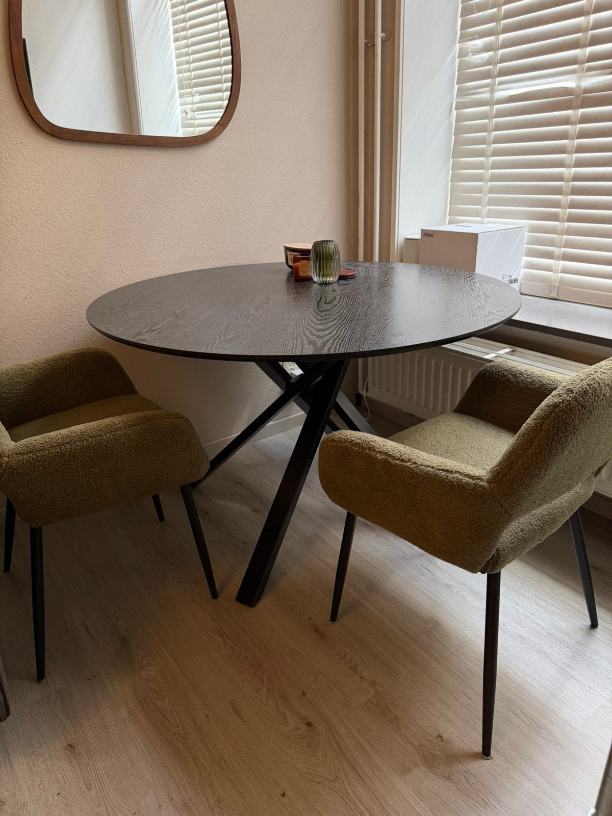 Eettafel plus 2 stoelen, Ophalen, 200 cm of meer, 50 tot 100 cm, Zo goed als nieuw