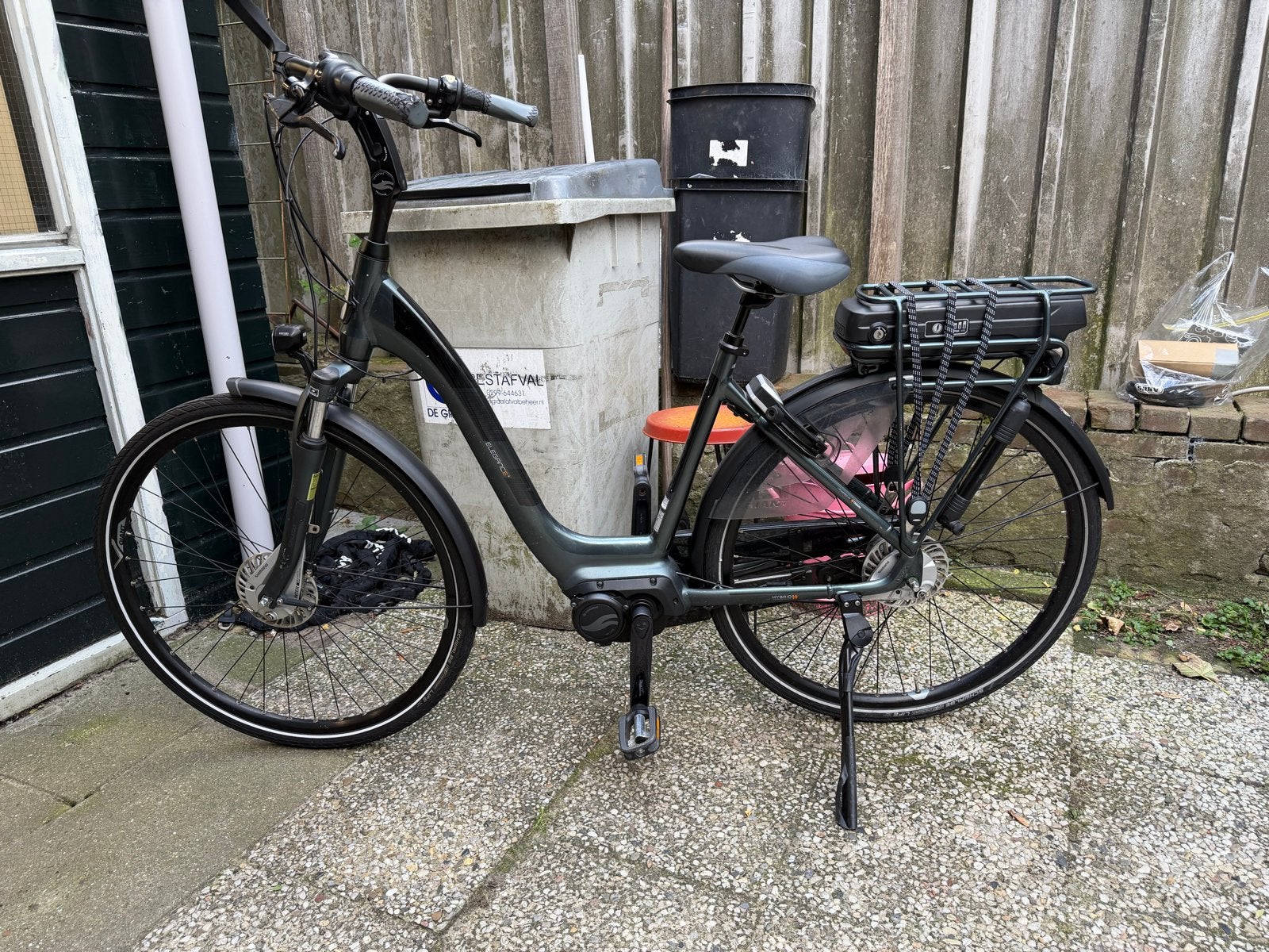 Giant Elegance E-bike - 400 Wh accu - Zo goed als nieuw, Ophalen of Verzenden, Zo goed als nieuw, 50 km per accu of meer, Giant