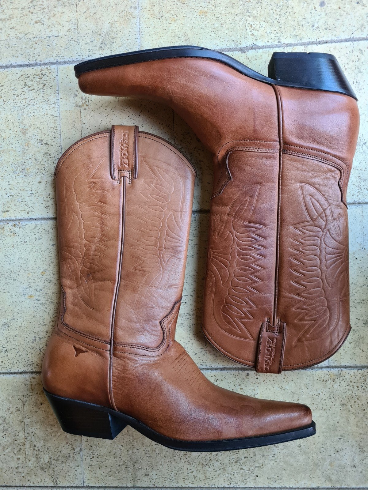 Joe Sanchez western laarzen mt 44. Cowboy boots
Cowboy boots, Kleding | Heren, Schoenen, Ophalen of Verzenden, Bruin, Boots