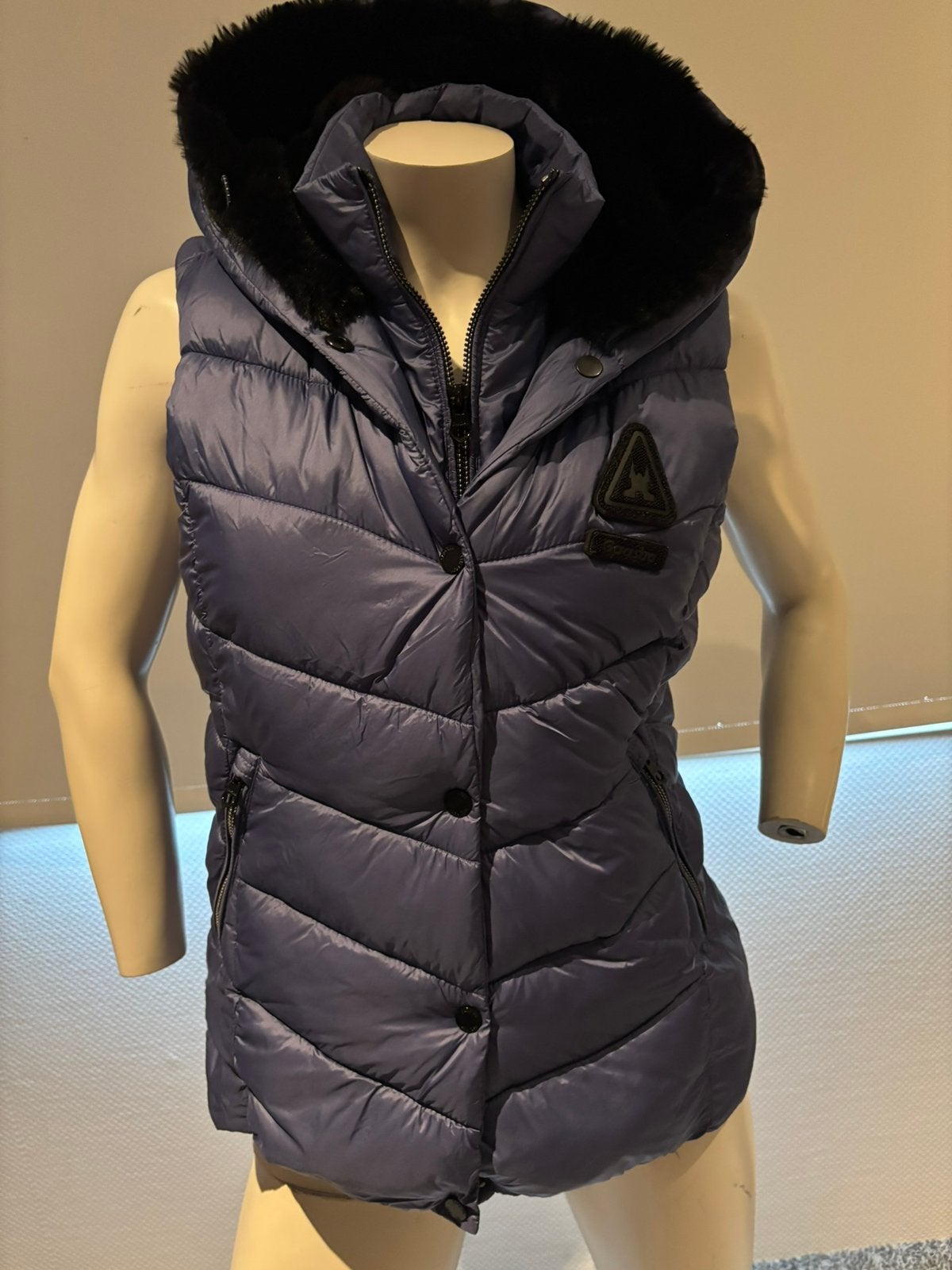 Gaastra bodywarmer muts met teddy vacht maat m, Ophalen of Verzenden, Zo goed als nieuw, Maat 38/40 (M), Blauw