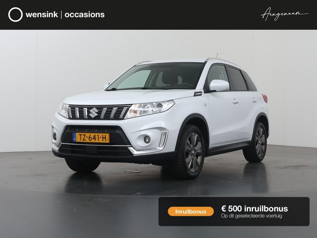 Suzuki Vitara 1.0 Boosterjet Comfort | Navigatie | Parkeerca, Voorwielaandrijving, Stof, 400 kg, Origineel Nederlands
