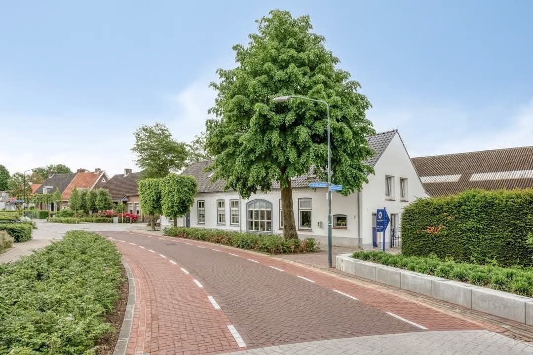 Woonhuis ( voormalige boerderij) te koop, Noord-Brabant, 500 tot 1000 m², 5 kamers, Casteren