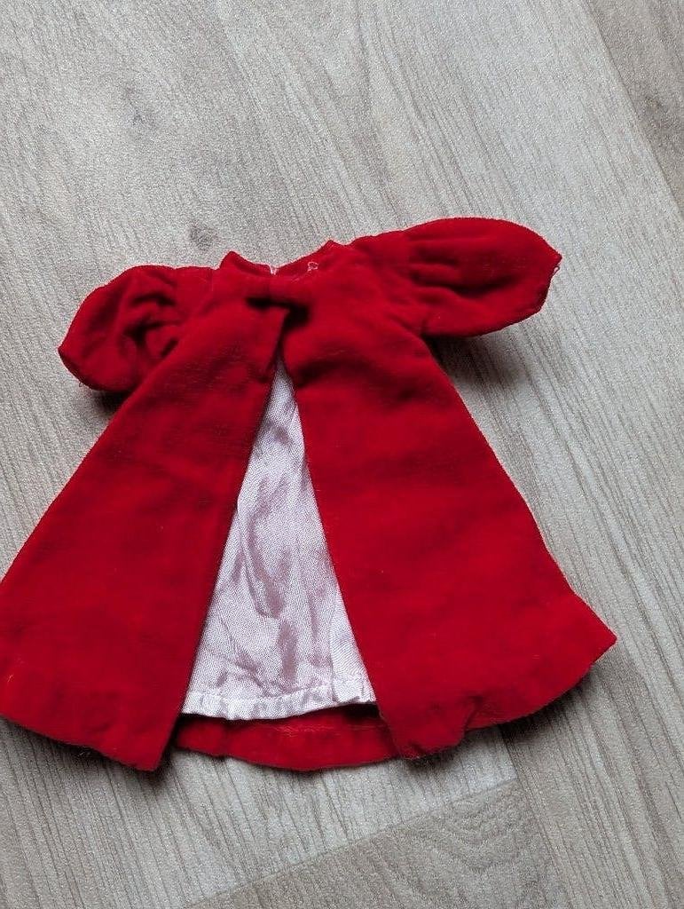 Barbie vintage red Flare jas, Ophalen of Verzenden, Zo goed als nieuw, Kleertjes
