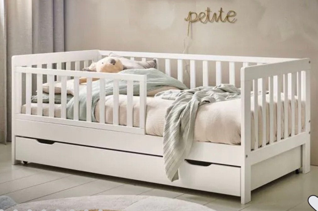 Wit Petite Amelie peuter bed met lade, Kinderen en Baby's, Ophalen, Gebruikt, 140 tot 160 cm, 70 tot 85 cm
