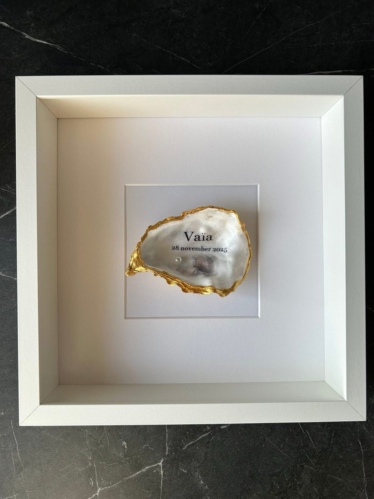 Gepersonaliseerd Huwelijk & Geboorte Cadeau - Oesterschelp K, Meerkleurig, Nieuw, Ophalen of Verzenden, Natuurlijk materiaal
