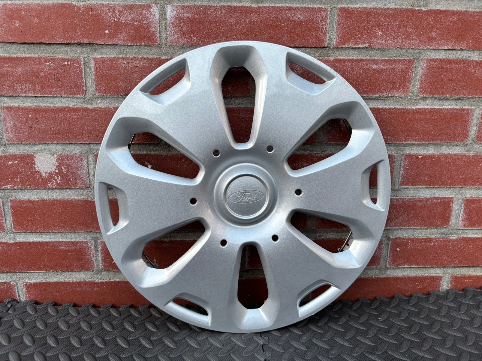 1 originele Ford Fiesta en Ka wieldop 14 inch, Ophalen of Verzenden, Gebruikt