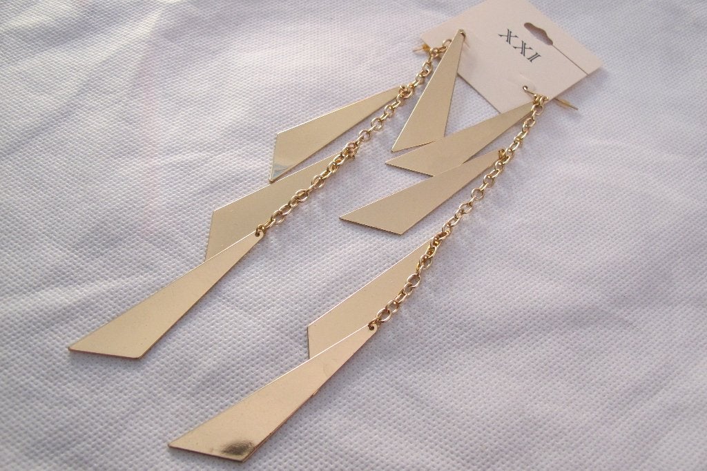 Gold triangle drop earrings (Forever 21), Overige materialen, Hangers, Nieuw, Ophalen of Verzenden