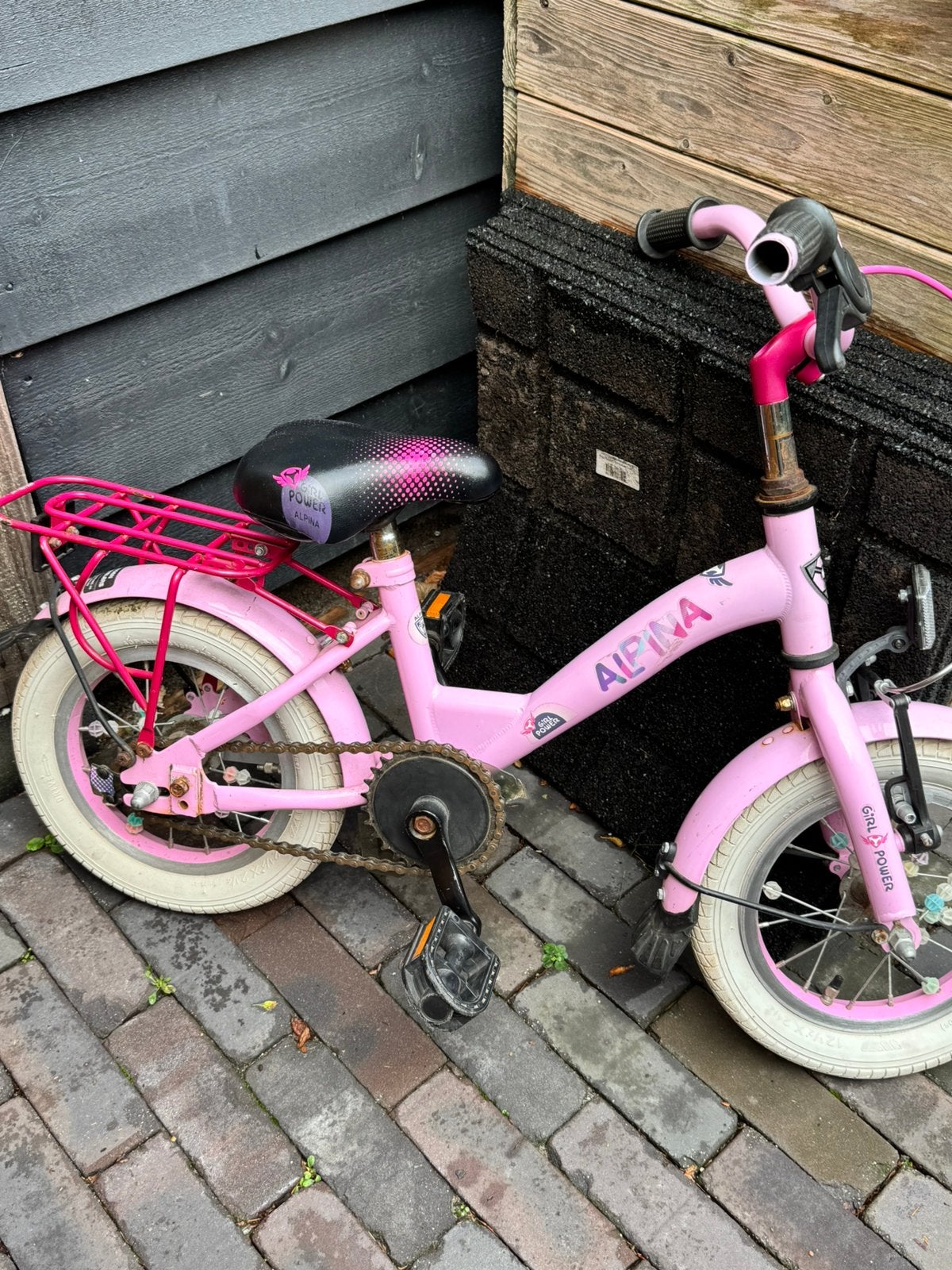 Kinderfiets met zijwieltjes, Fietsen en Brommers, Ophalen, Terugtraprem, Zijwieltjes, Gebruikt