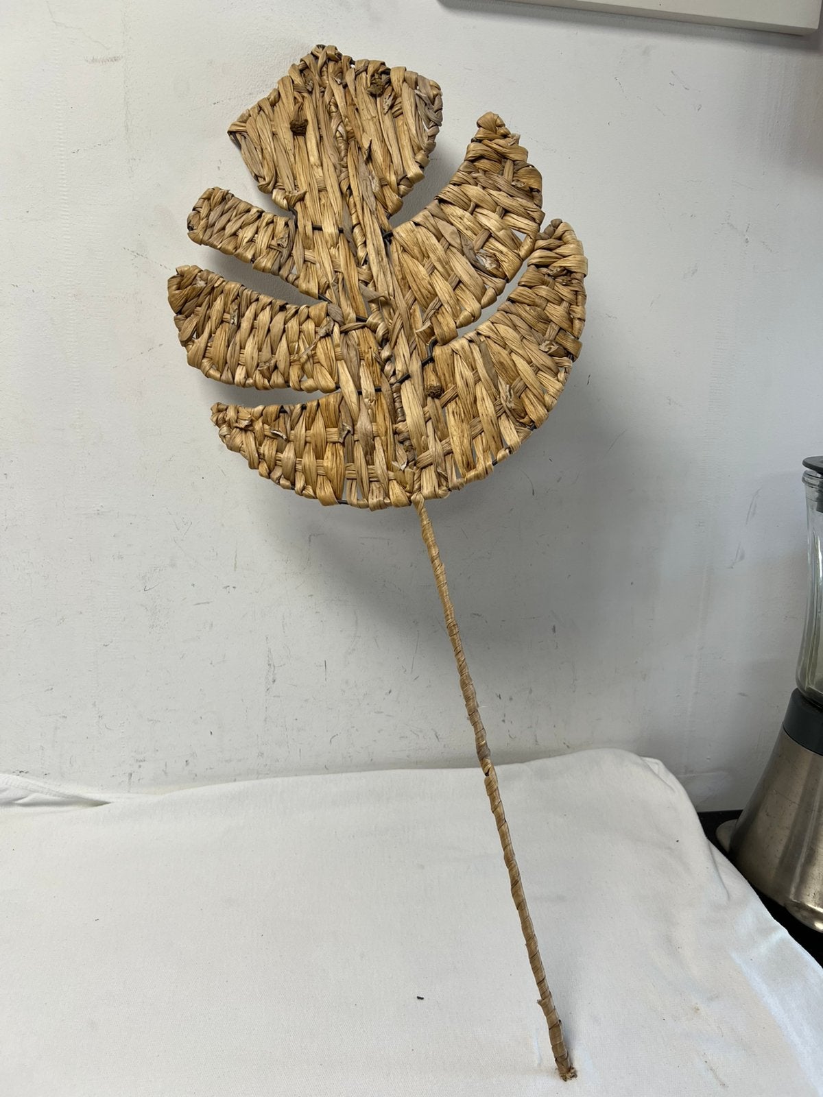 Te Koop : Decoratief Blad Gemaakt van Zeegras Blad, Natuurlijk materiaal, Ophalen of Verzenden, Zo goed als nieuw