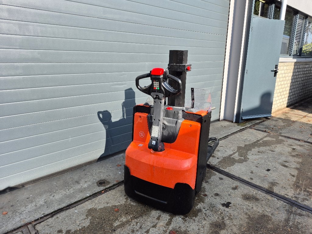 BT/Toyota SWE080L|hoogheffer|dubbelstock|palletwagen|1800uur, Doe-het-zelf en Verbouw, Ophalen of Verzenden