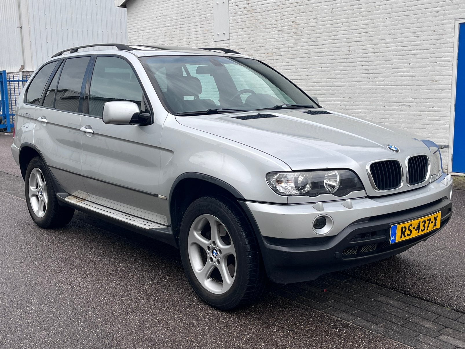 BMW X5 E53 3.0i aut 2002 schuifdak trekhaak export 3.0 i, Automaat, 231 pk, Vierwielaandrijving, 129 €/maand
