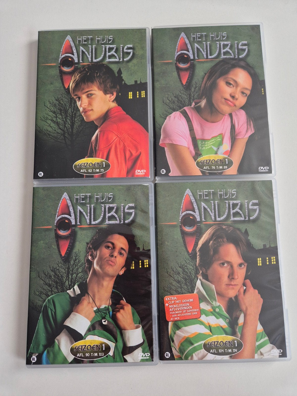 Het Huis Anubis Seizoen 1 DVD Boxen (4 stuks), Seizoen 1, Alle leeftijden, Overige genres, Zo goed als nieuw