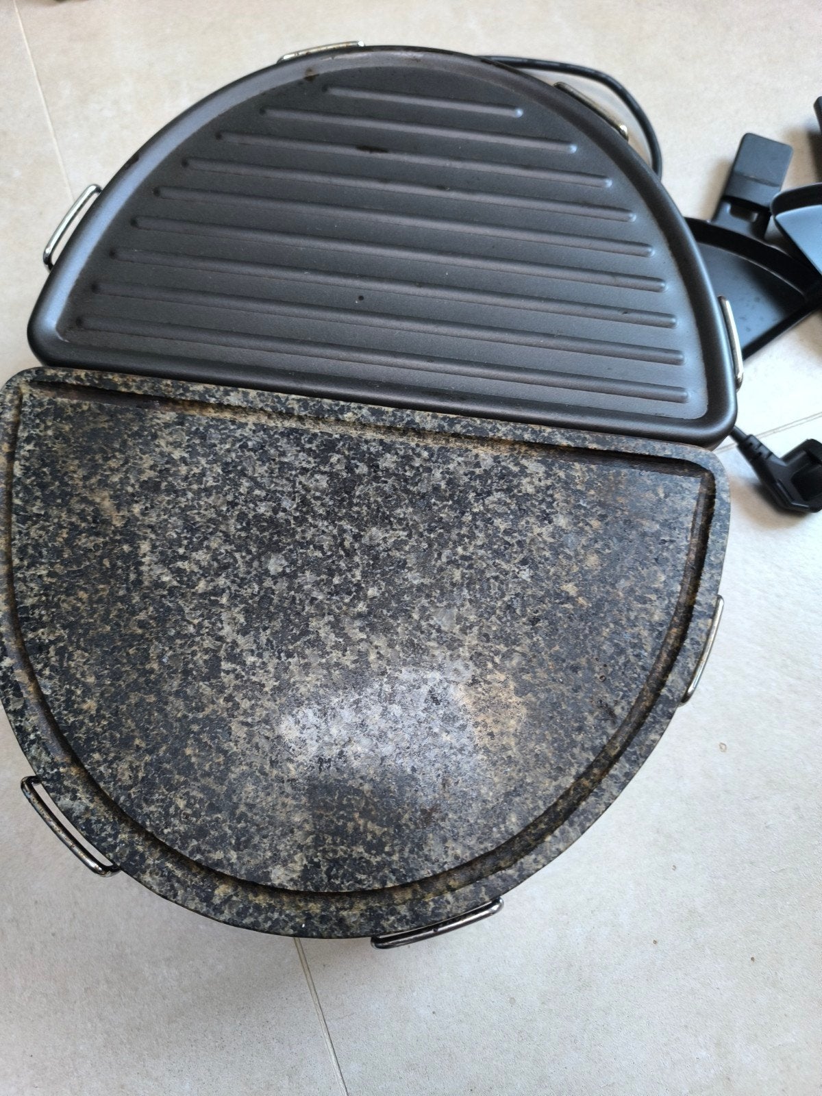 Raclette grill met natuursteen en pannetjes, Ophalen of Verzenden, Gebruikt, 4 t/m 7 personen