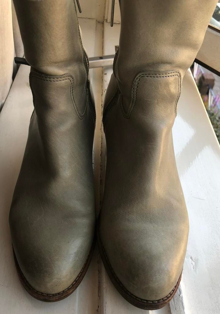 Shabbies enkellaarsjes, Kleding | Dames, Schoenen, Ophalen of Verzenden, Zo goed als nieuw, Grijs