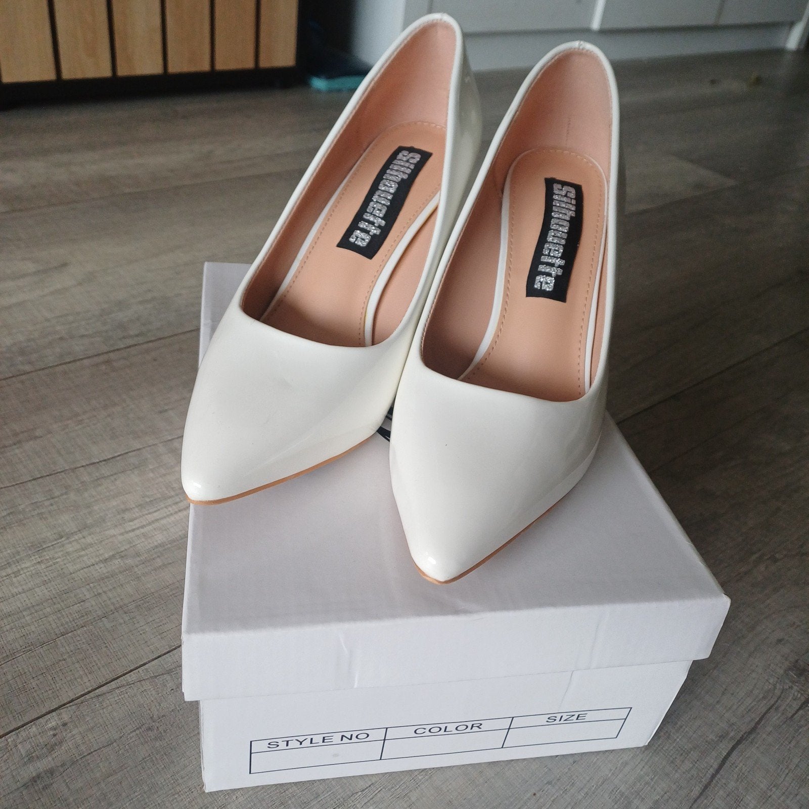 Mulanka Trouwschoenen Wit met Blokhak - Maat 38, Mulanka, Ophalen of Verzenden, Wit, Pumps
