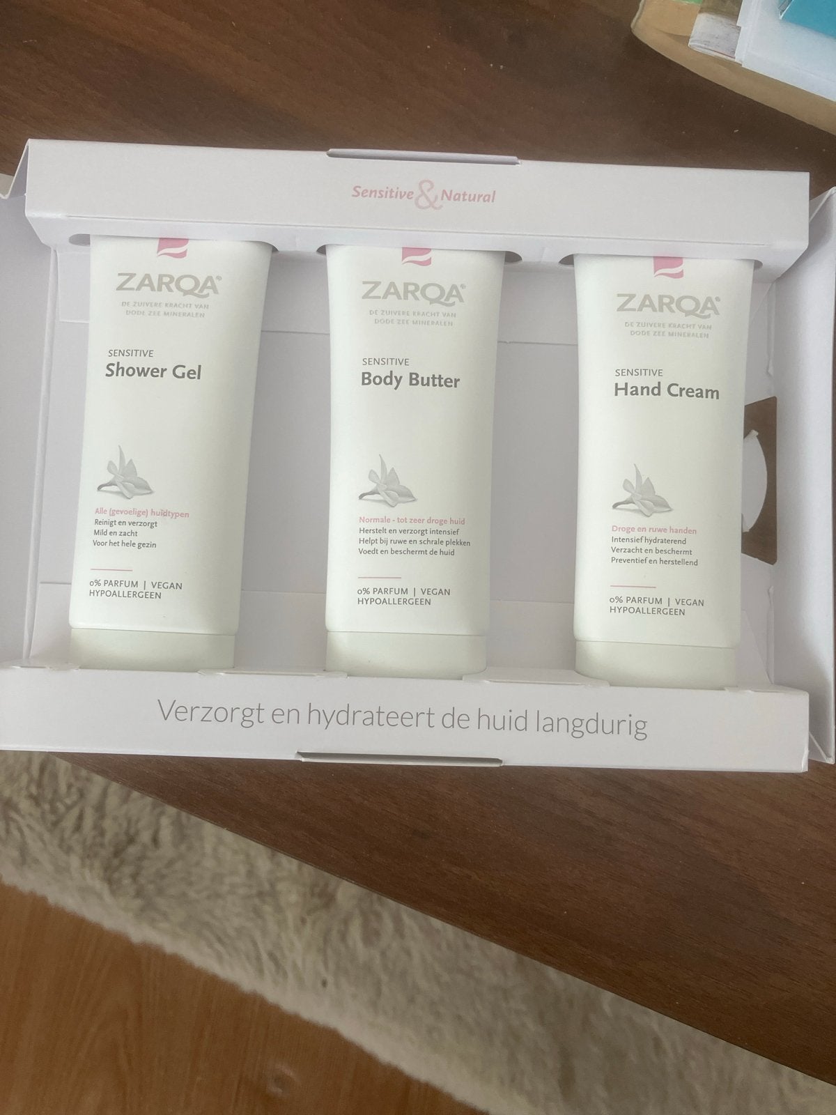 ZARQA Sensitive & Natural Verzorgingsset (3 stuks), Witgoed en Apparatuur, Ophalen of Verzenden, Nieuw, Overige typen