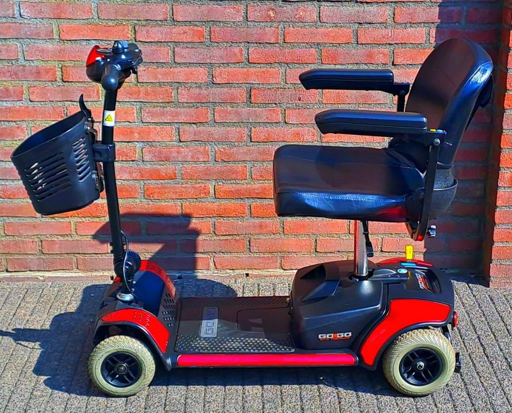Nieuwe scootmobiel 2025 pride 3x gebruikt ..OPVOUWBAAR  !!, Diversen, Ophalen, 26 t/m 35 km, 11 t/m 15 km/u, Gebruikt